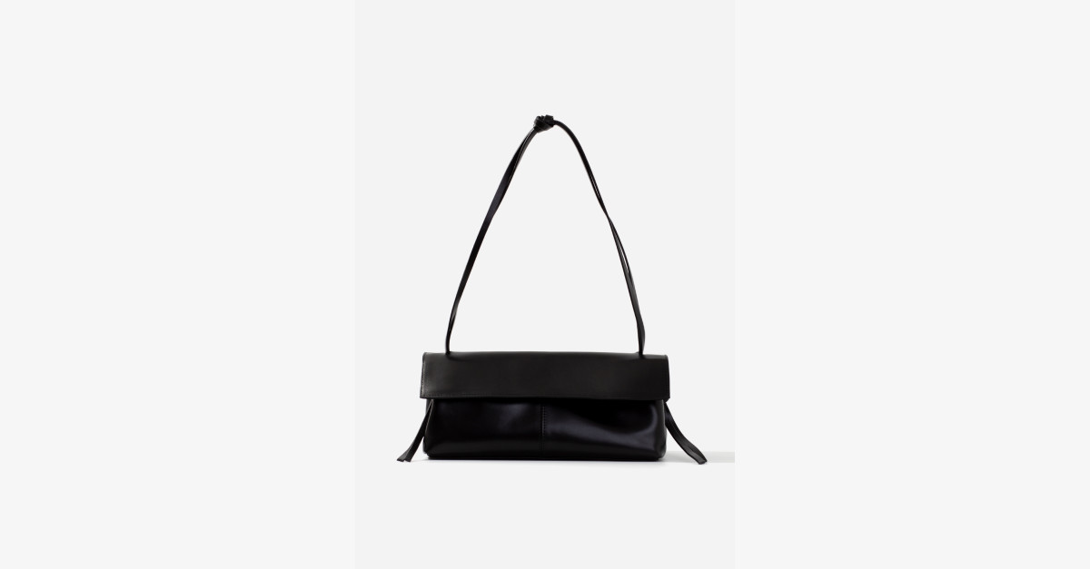 rebecca-baguette-29-black-0-1